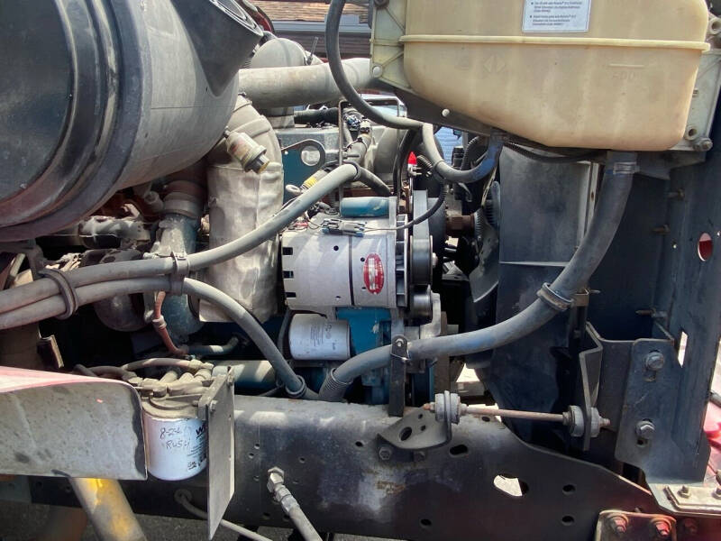 2000 International 4900