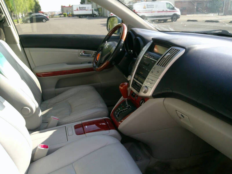 2004 Lexus RX 330