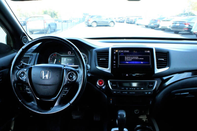 2017 Honda Ridgeline Black Edition