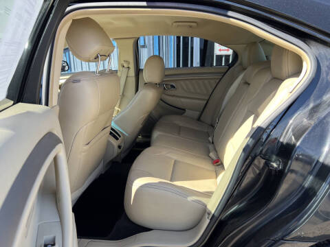 2013 Ford Taurus SEL