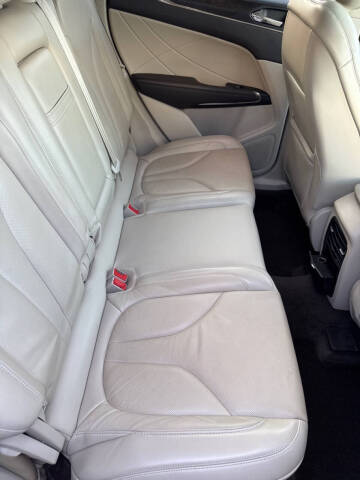 2017 Lincoln MKC Reserve