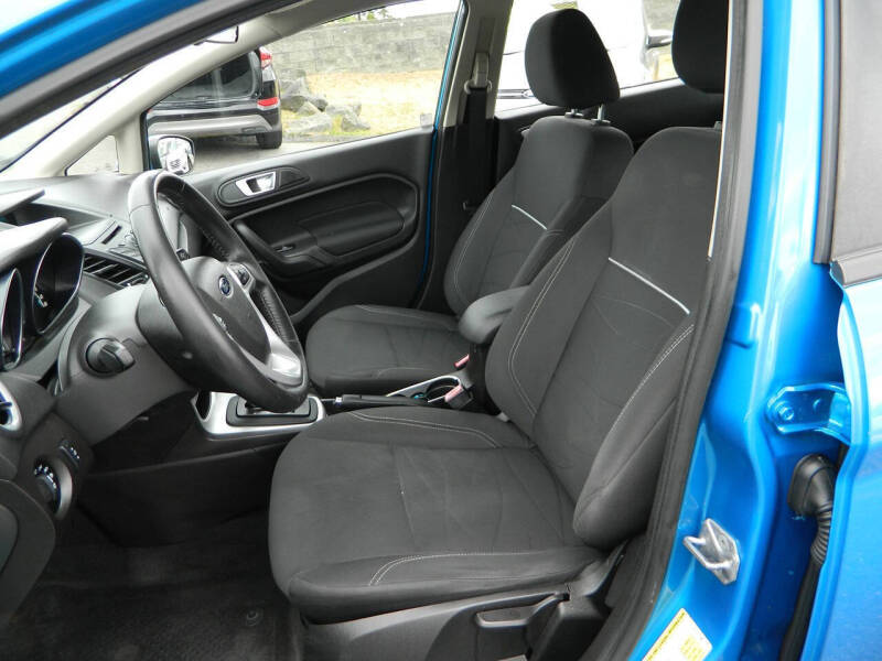 2014 Ford Fiesta SE