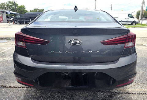 2020 Hyundai Elantra