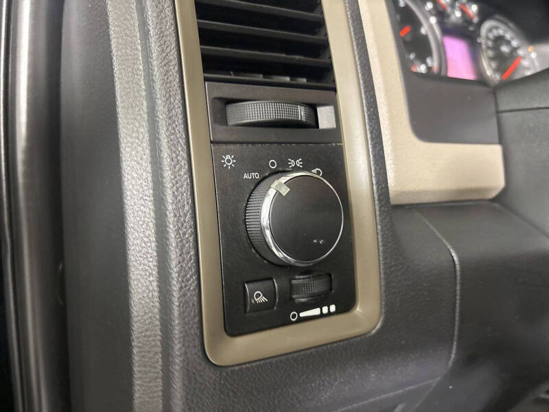 2012 RAM 2500 ST