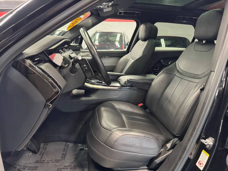 2024 Land Rover Range Rover Sport P360 SE