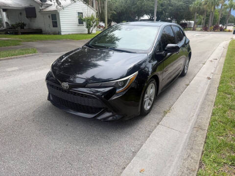 2019 Toyota Corolla Hatchback SE