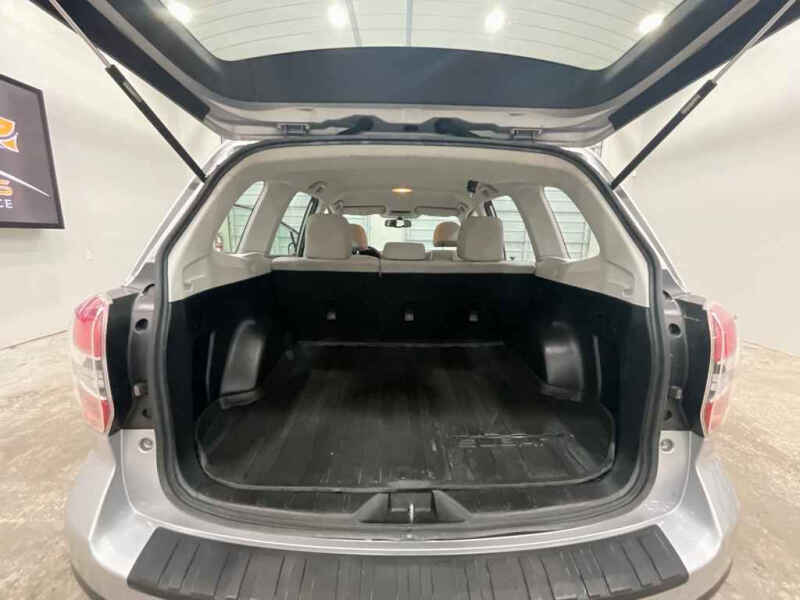 2016 Subaru Forester 2.5i
