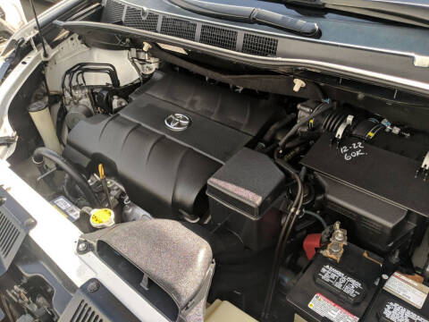 2014 Toyota Sienna L 7-Passenger