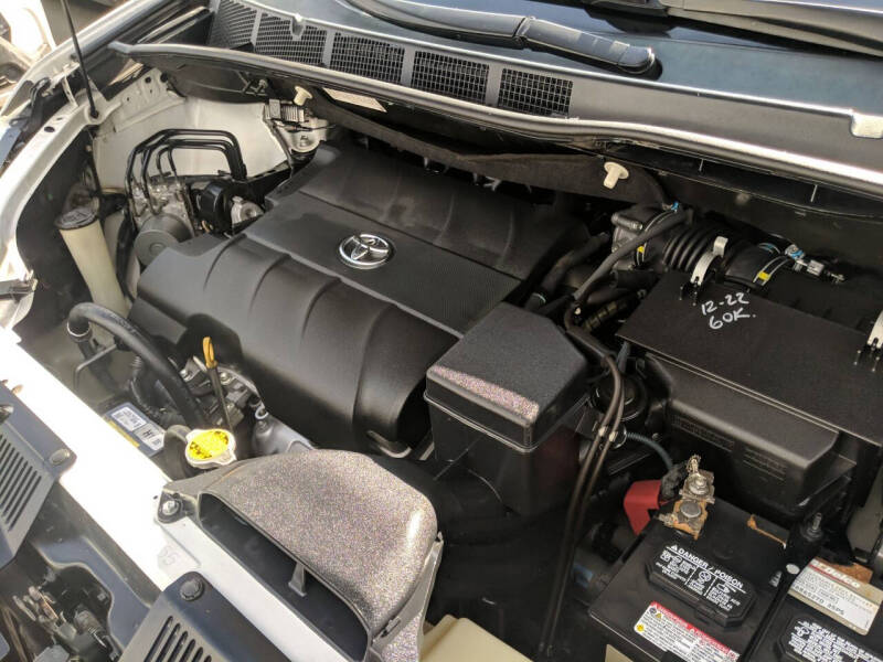 2014 Toyota Sienna L 7-Passenger