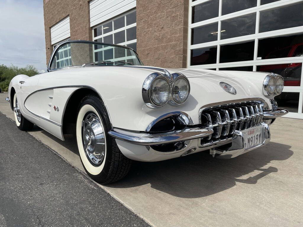 1959 Chevrolet Corvette 25