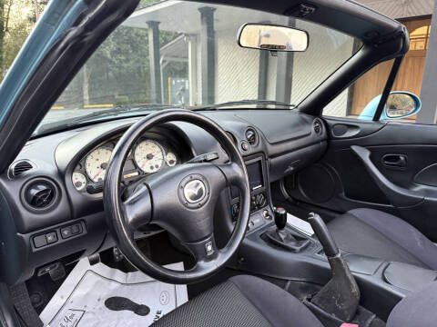 2001 Mazda MX-5 Miata