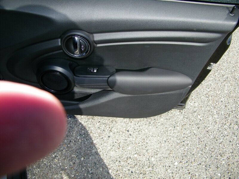 2016 MINI Hardtop 4 Door Cooper