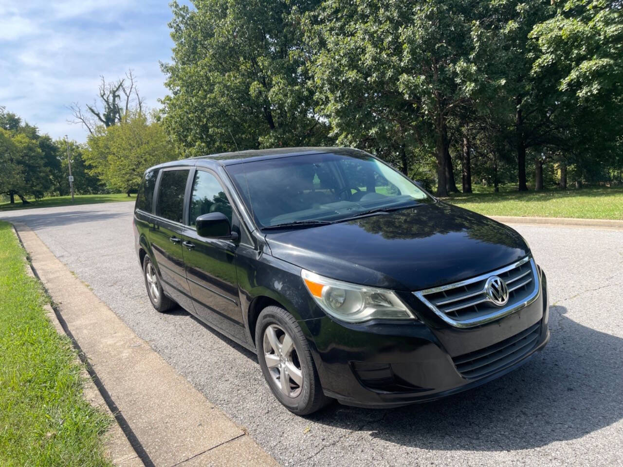 2010 Volkswagen Routan for sale at Tower Grove Auto in Saint Louis, MO