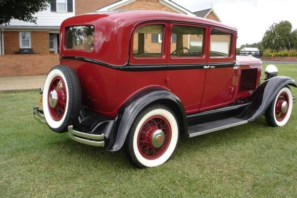 1931 Studebaker Sedan