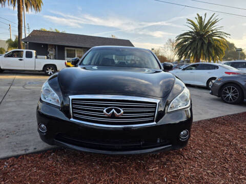 2011 Infiniti M37