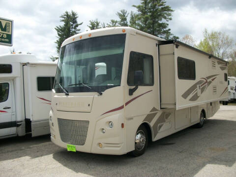 2017 Winnebago Vista 29VE for sale at Olde Bay RV in Rochester NH