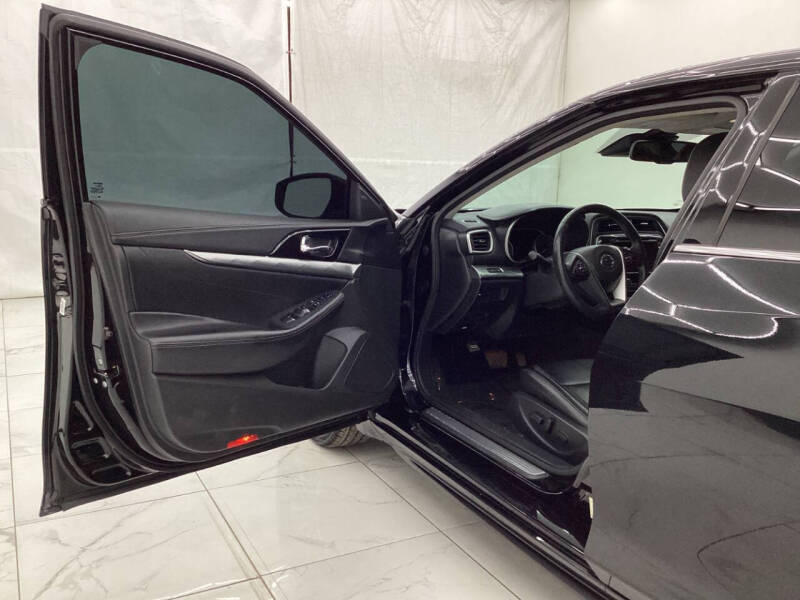 2022 Nissan Maxima 3.5 SV