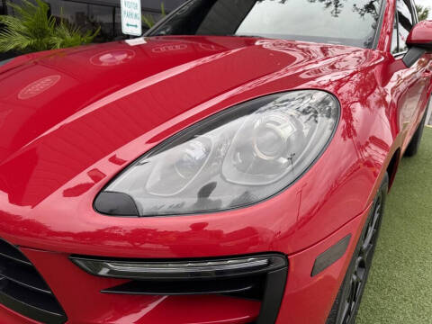 2017 Porsche Macan GTS