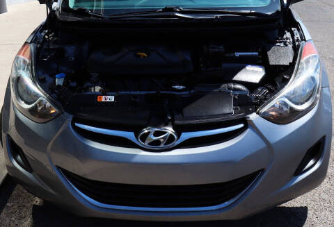 2012 Hyundai Elantra