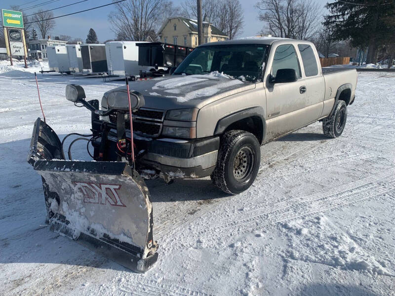 2005 Chevrolet Silverado 2500HD LS