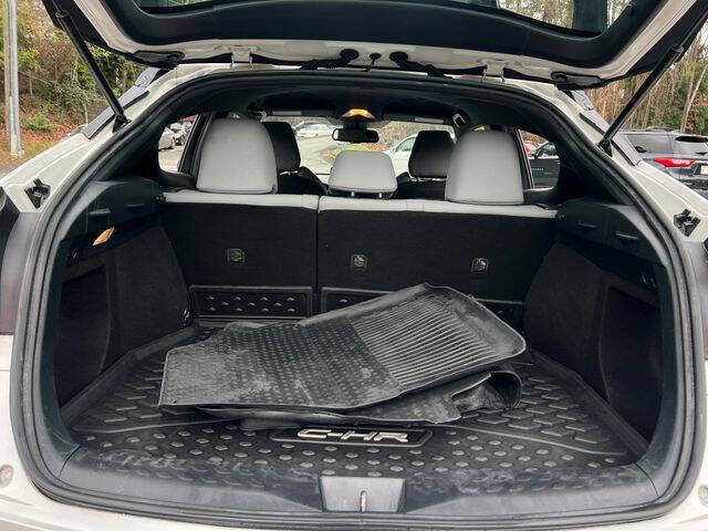 2019 Toyota C-HR XLE