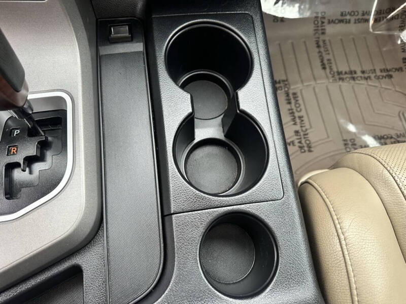 2013 Toyota Sequoia Platinum