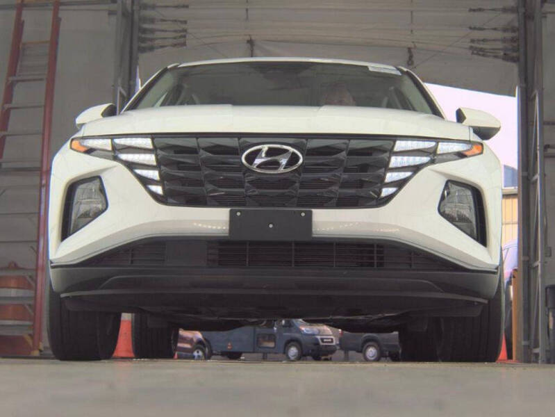 2023 Hyundai Tucson SE