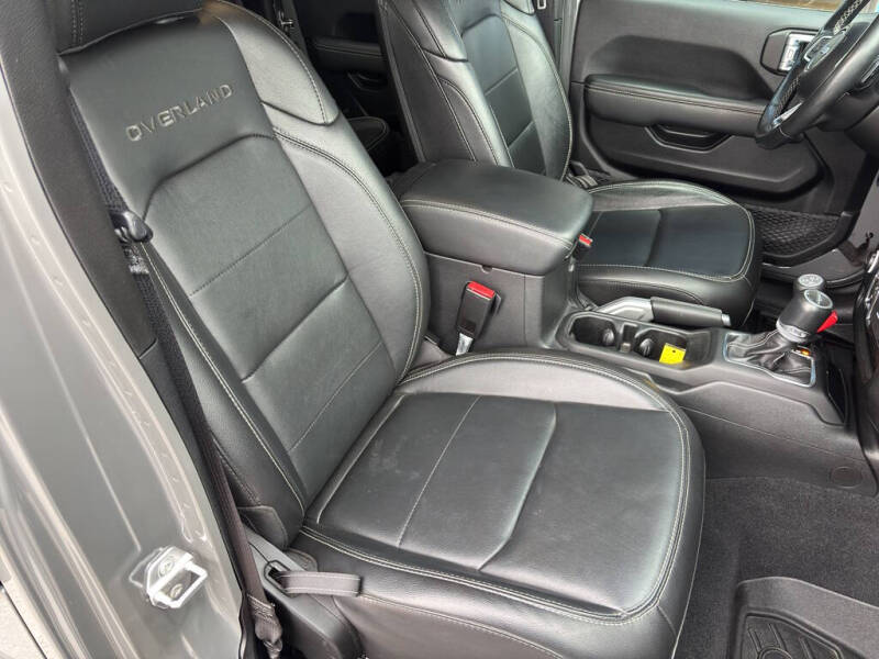 2021 Jeep Gladiator Overland