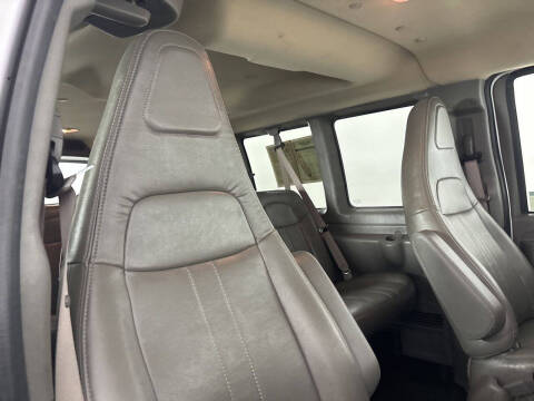 2023 Chevrolet Express LS 3500