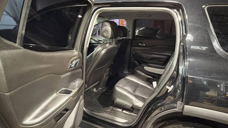 2019 GMC Acadia SLT-1