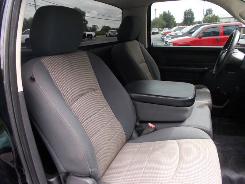 2012 RAM 1500 ST