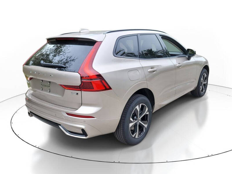 2026 Volvo XC60 B5 Core