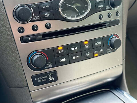 2011 Infiniti G37 Sedan Journey