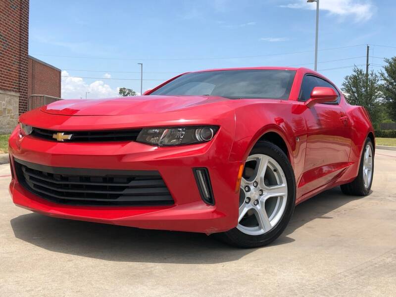 2017 Chevrolet Camaro for sale at AUTO DIRECT in Houston TX