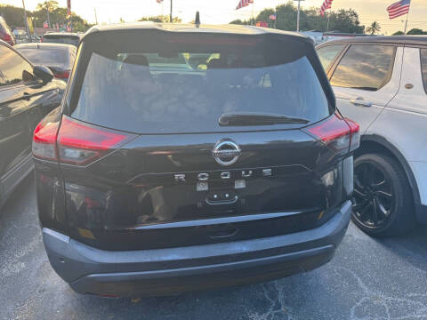 2021 Nissan Rogue S