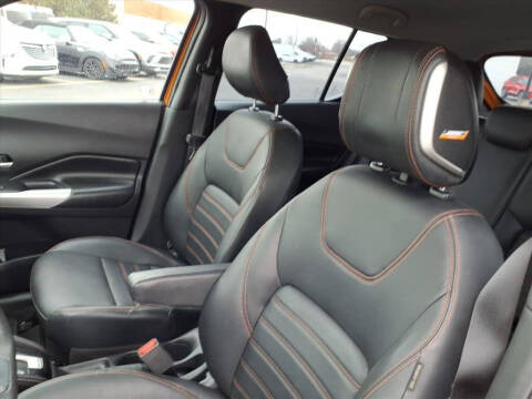 2019 Nissan Kicks SR