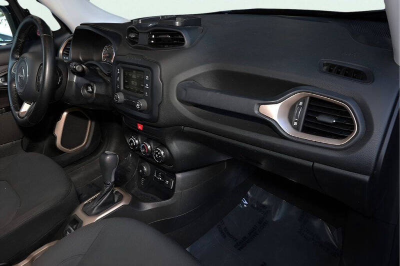 2017 Jeep Renegade Latitude