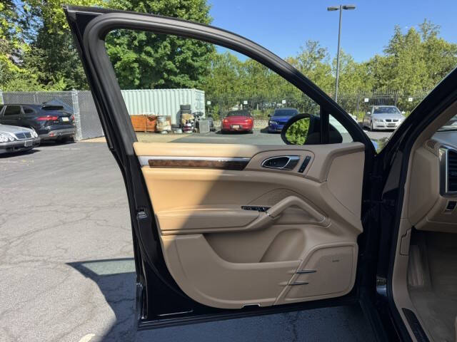 2013 Porsche Cayenne S