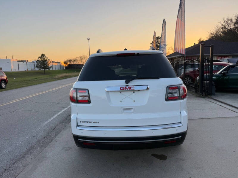 2016 GMC Acadia SLT-1