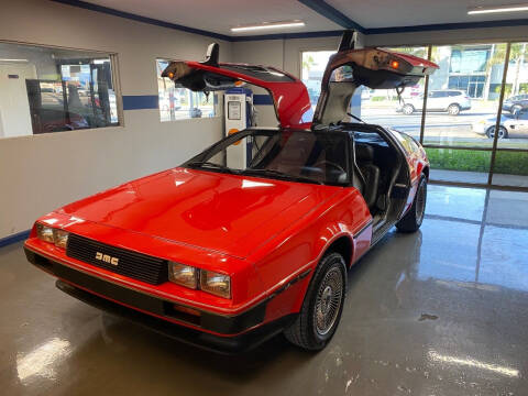 1981 DeLorean DMC-12