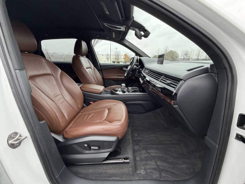 2017 Audi Q7 3.0T quattro Premium Plus