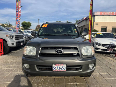 2007 Toyota Sequoia SR5