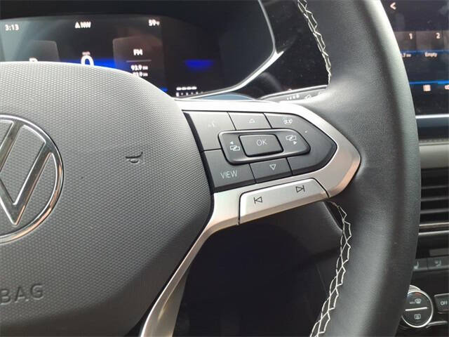 2024 Volkswagen Taos SE