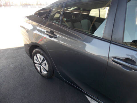 2018 Toyota Prius Three