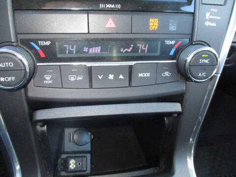 2016 Toyota Camry XLE