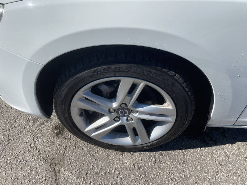 2014 Volvo S60 T5 Premier