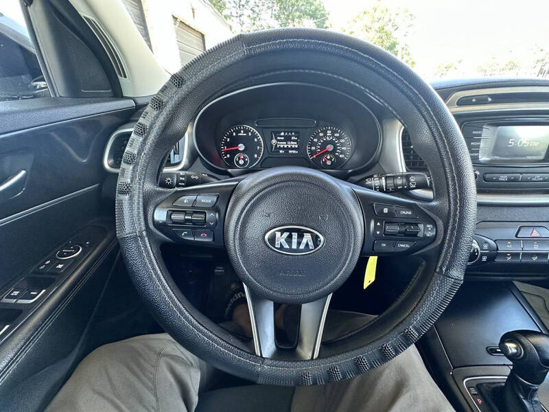 2018 Kia Sorento LX