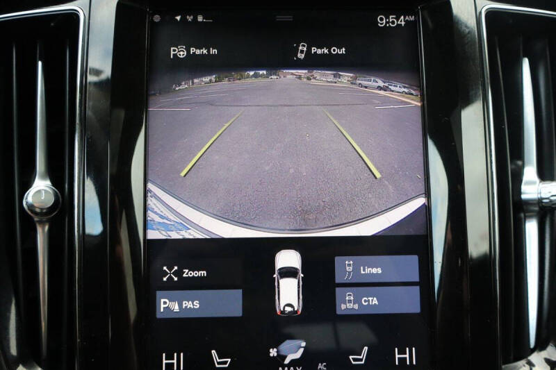 2019 Volvo XC60 T5 Momentum