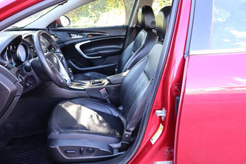 2012 Buick Regal Premium 1