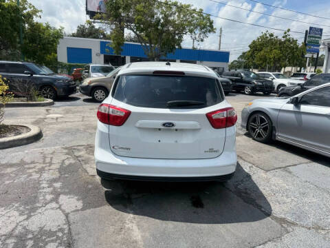 2015 Ford C-MAX Hybrid SE